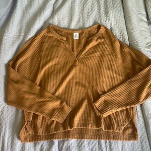 Long Sleeve Waffle Shirt - Size L